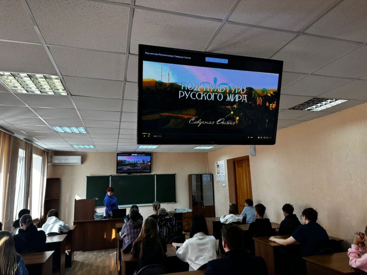 Студенты ДВТК приняли участие в международном фестивале детского и семейного кино «Ноль Плюс»