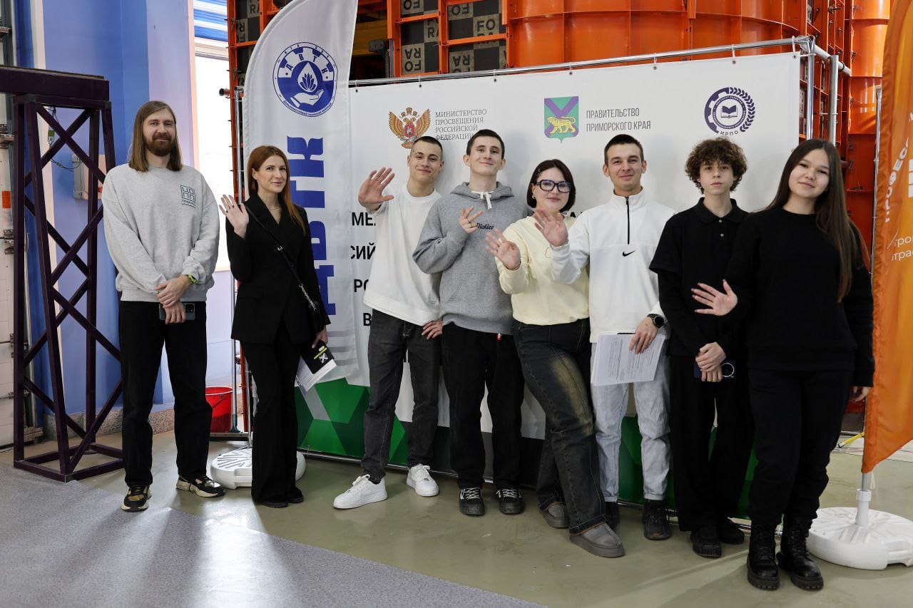 Сотни постов, сюжетов и тысячи лайков