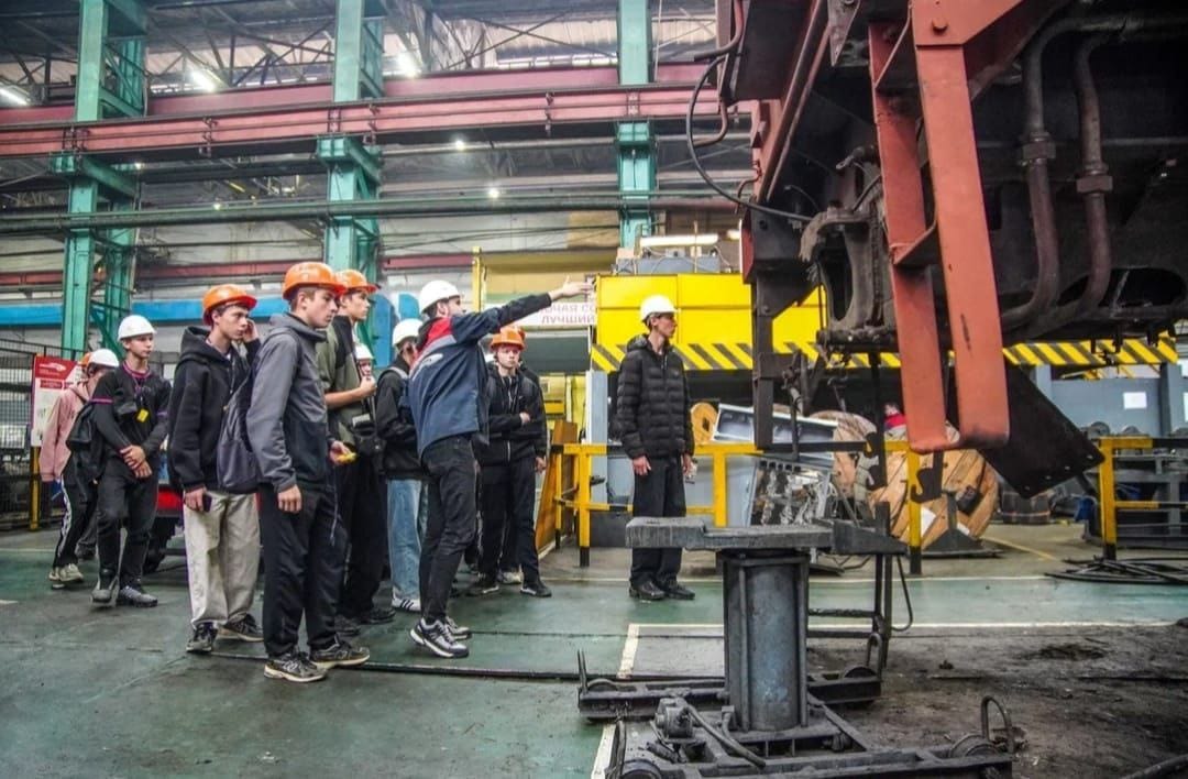 Экскурсия группы 211 на Уссурийский локомотиворемонтный завод