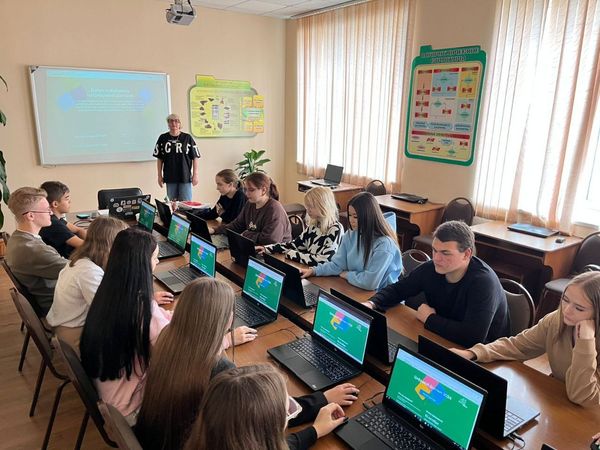 Студенты ДВТК успешно прошли V Всероссийский «Цифровой диктант»: высокие результаты и новые навыки в сфере цифровой грамотности