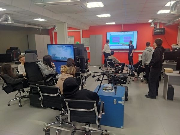 Мастер-класс «Управление беспилотными летательными аппаратами»