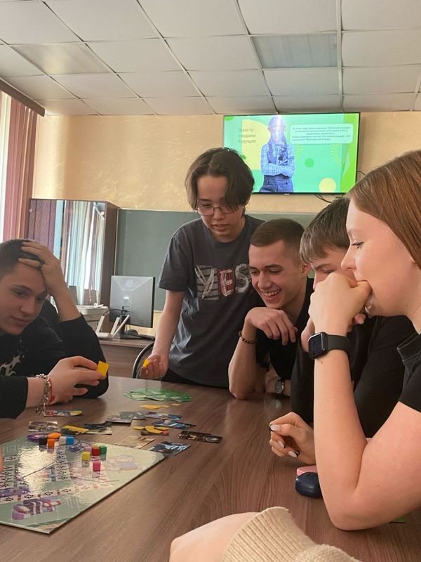 Мастер-класс для школьников 9 «А» МБОУ СОШ № 28 «Профессии будущего»