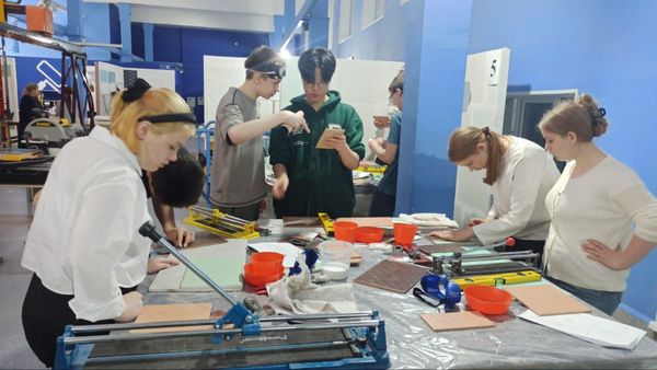 «Аттестат + профессия»: первые шаги в профессиональную жизнь