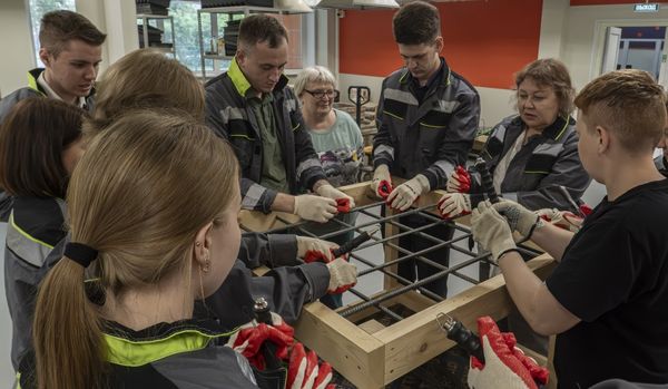 Школа наставничества: молодые преподаватели – в роли наставников и мастеров