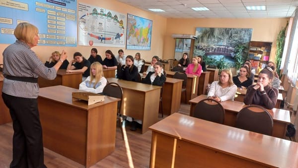 "С заботой о будущем" — семинар-тренинг для студенток 711 группы