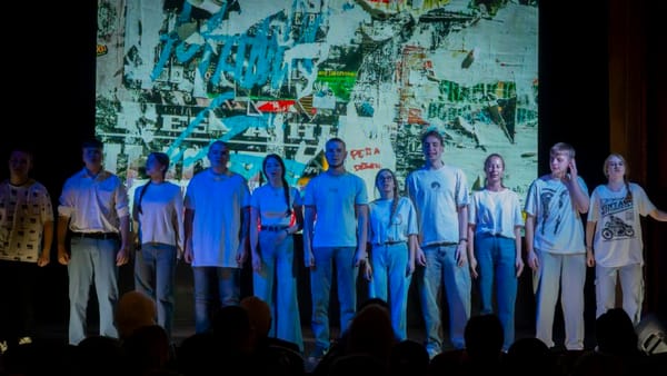 Фотоальбом первого дня фестиваля «Золотой Орфей»