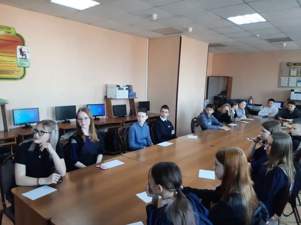 Мастер-класс «Строительство и деньги» для школьников в рамках проекта «МОСТы»