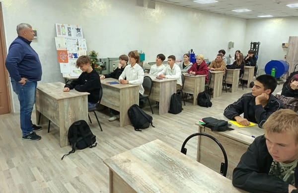 Введение в специальность с директором ООО "Прораб"